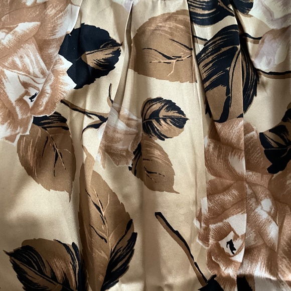 Talbots Women's Floral Blouse - Picture 3 of 4